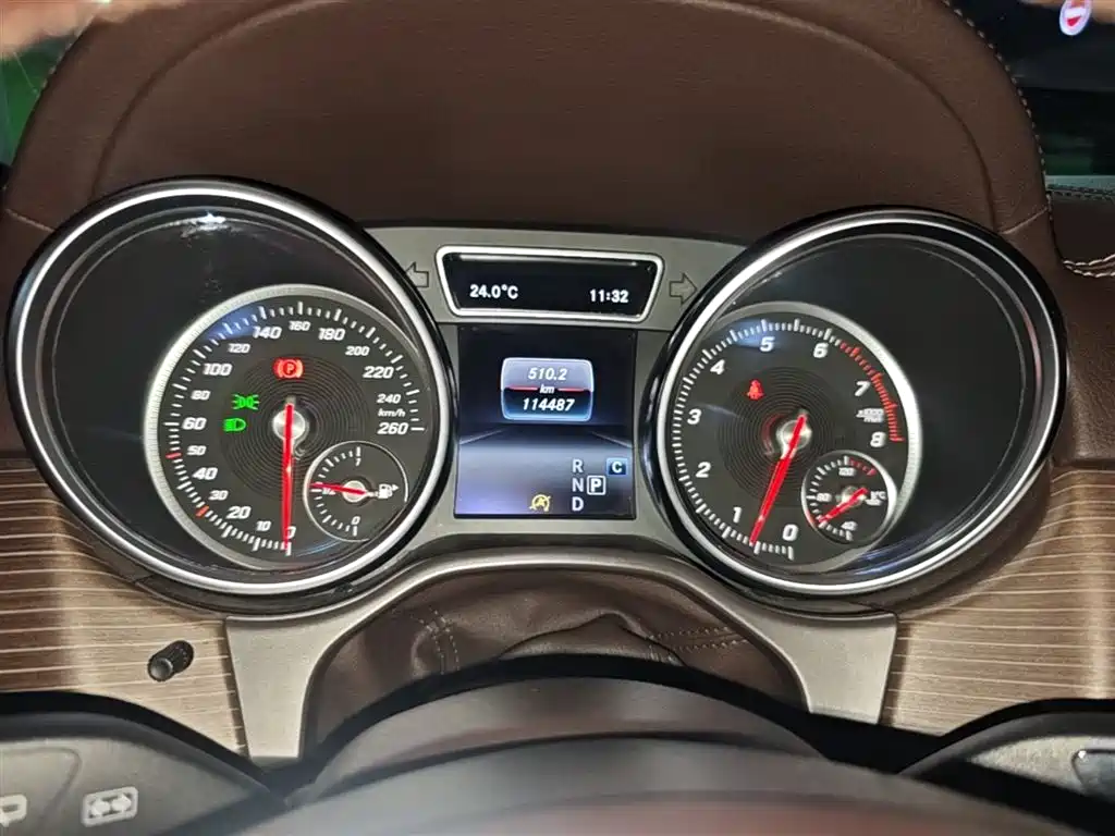 Mercedes-Benz GLE 2018 GLE 320 4MATIC Dynamic Ultimate Edition фото 19