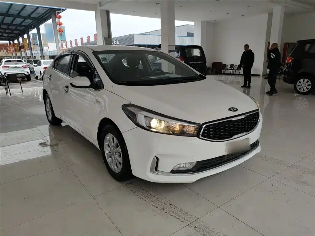 Kia K3 2016 1.6L Manual GL фото 22