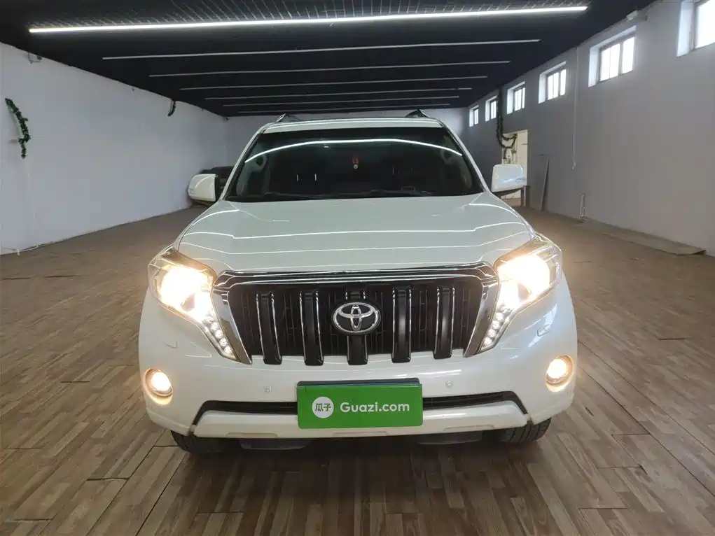 Toyota Prado 2016 3.5L Auto TX-L фото 3