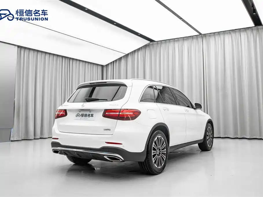 Mercedes-Benz GLC 2019 GLC 260 4MATIC Dynamic фото 5