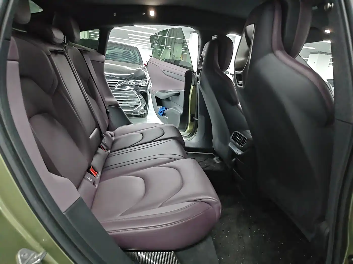 Xiaomi Auto Xiaomi SU7 2024 RWD Ultra Long Range Advanced Smart Driving Pro Edition фото 9