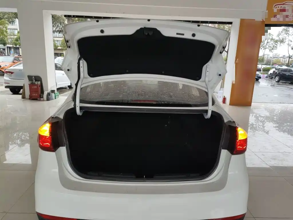 Kia K3 2016 1.6L Manual GL фото 15