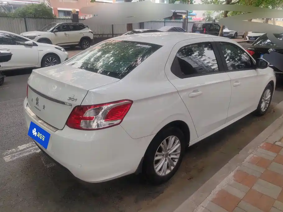 Peugeot 301 2016 2016 1.6L Manual Comfort Edition