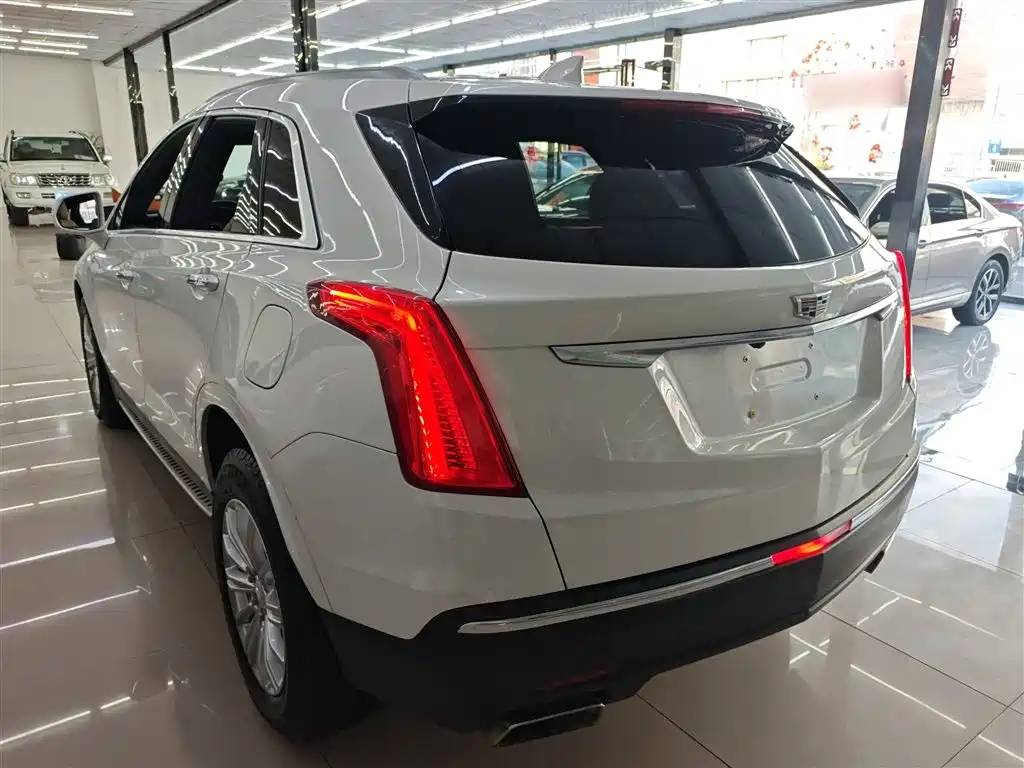 Cadillac XT5 2016 25T Technology Model фото 5