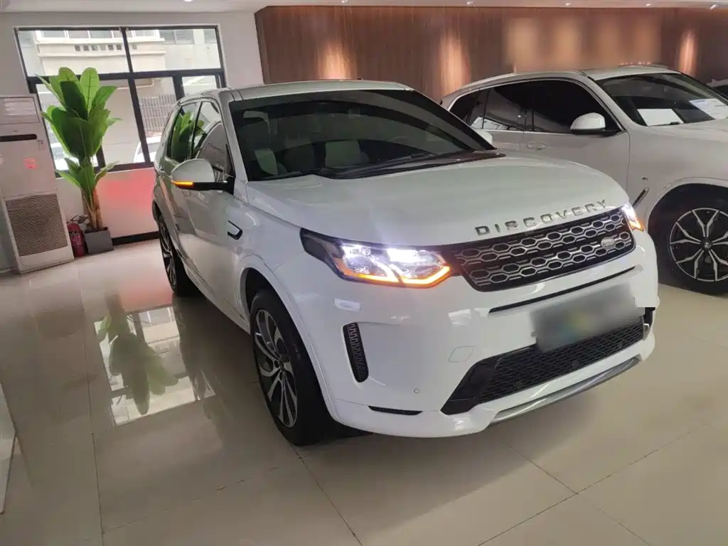 Land Rover Discovery Sport 2020 249PS R-Dynamic Performance фото 4