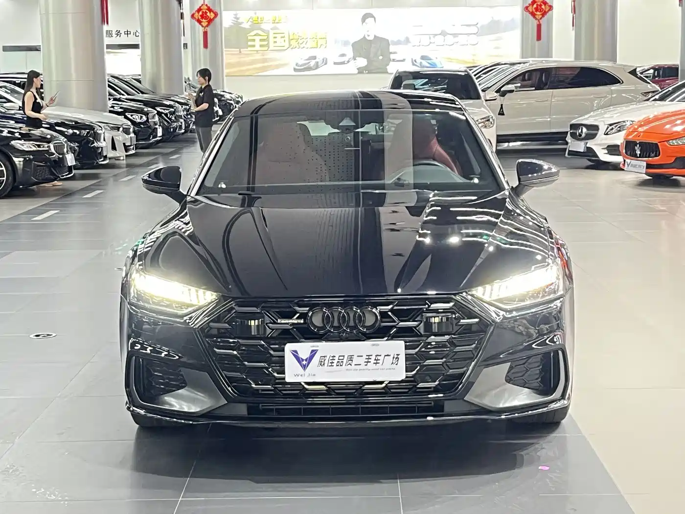 Audi A7L 2024 45 TFSI quattro S-line Black Warrior Edition фото 2