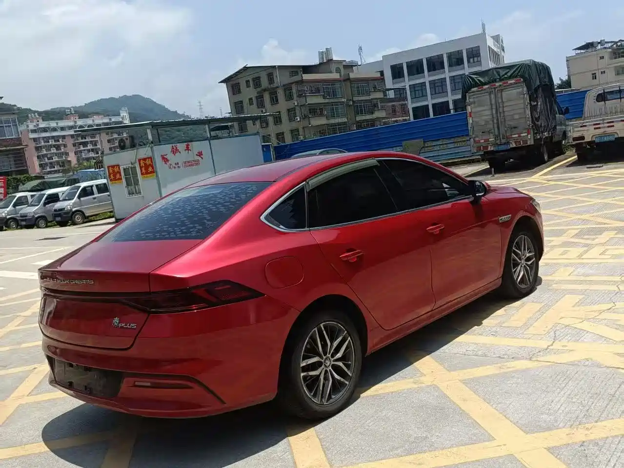 BYD Qin PLUS 2021 EV 500KM Luxury Model фото 10