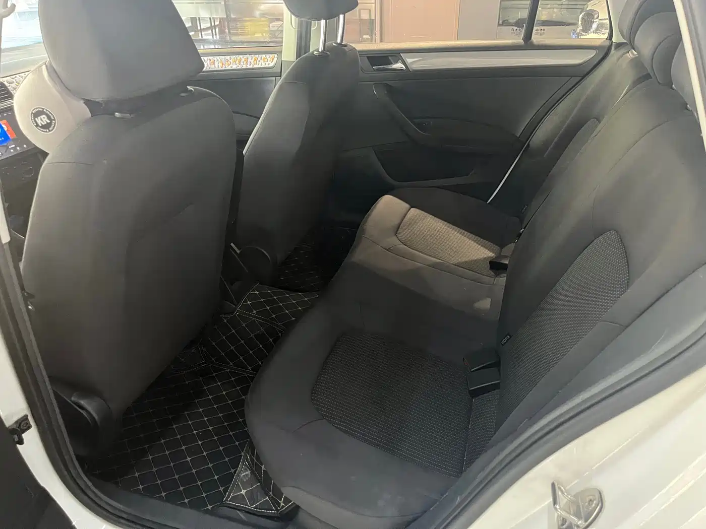 Volkswagen Santana 2016 Cross 1.6L Automatic Trend фото 11
