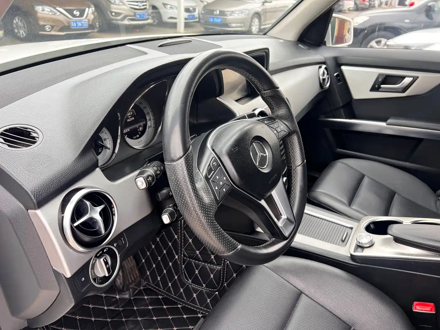 Mercedes-Benz GLK-Class 2013 GLK 300 4MATIC Luxury фото 7
