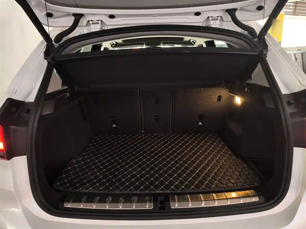 BMW X1 2022 sDrive25Li Leading фото 15