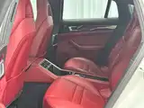 Фото 32 - Porsche Panamera