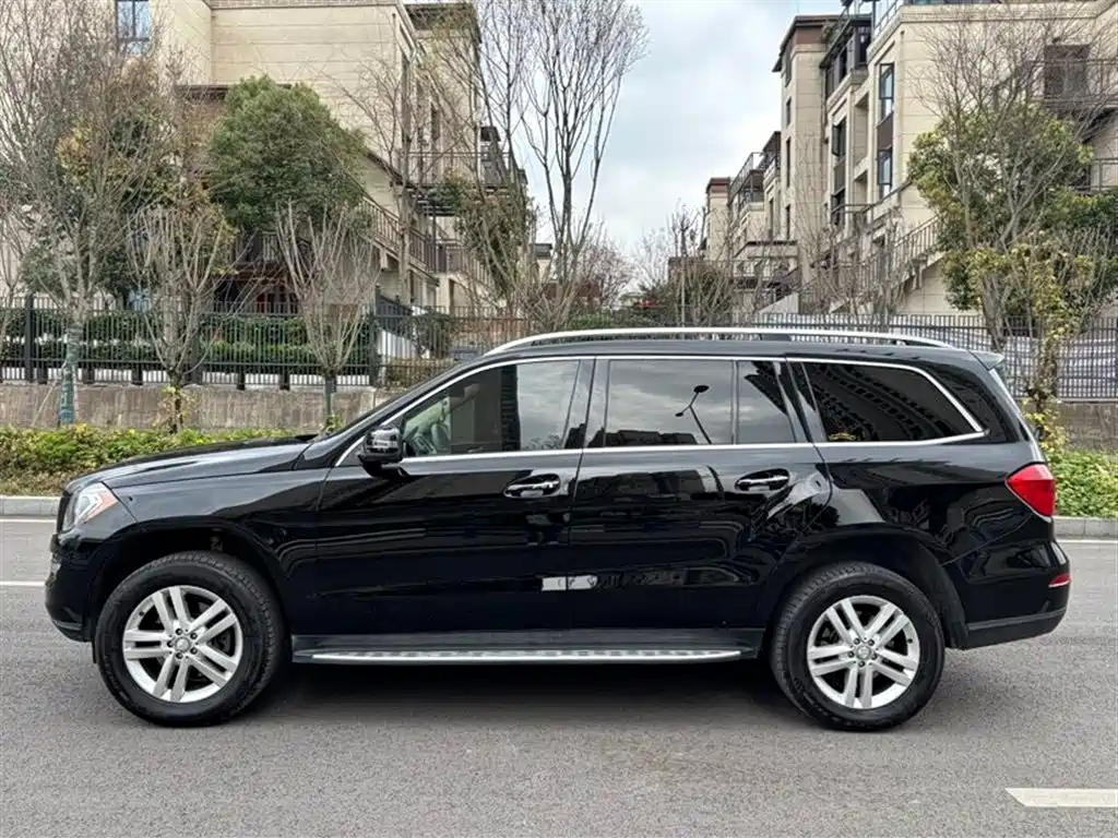 Mercedes-Benz GL-Class 2014 GL 350 CDI 4MATIC фото 4