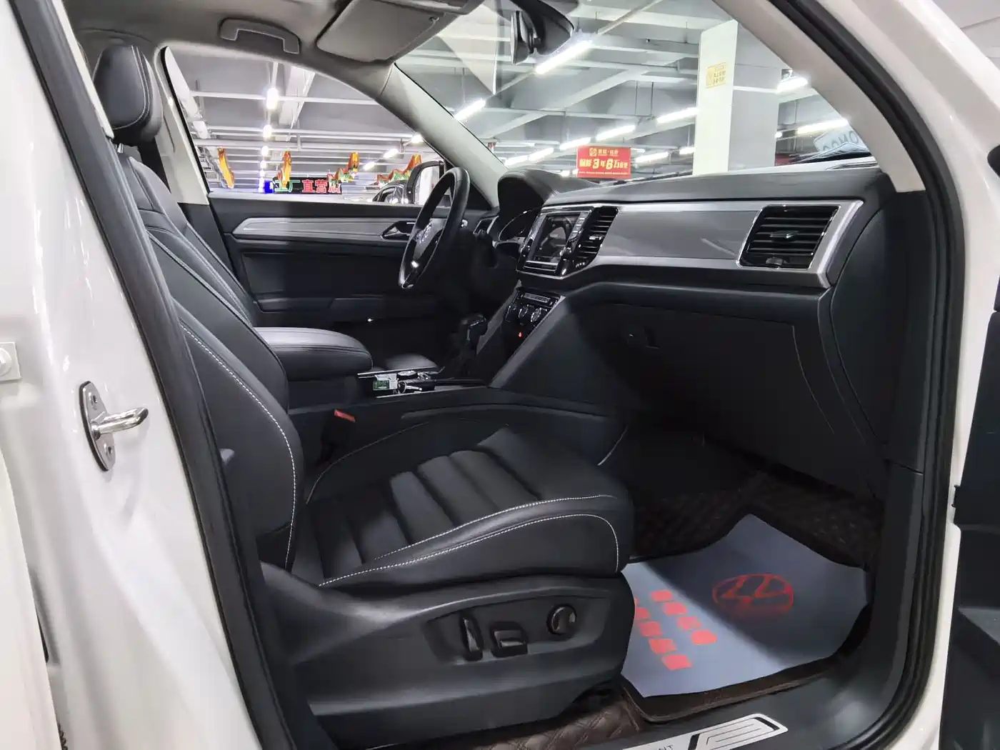 Volkswagen Teramont 2017 380TSI 4WD Luxury Edition фото 21