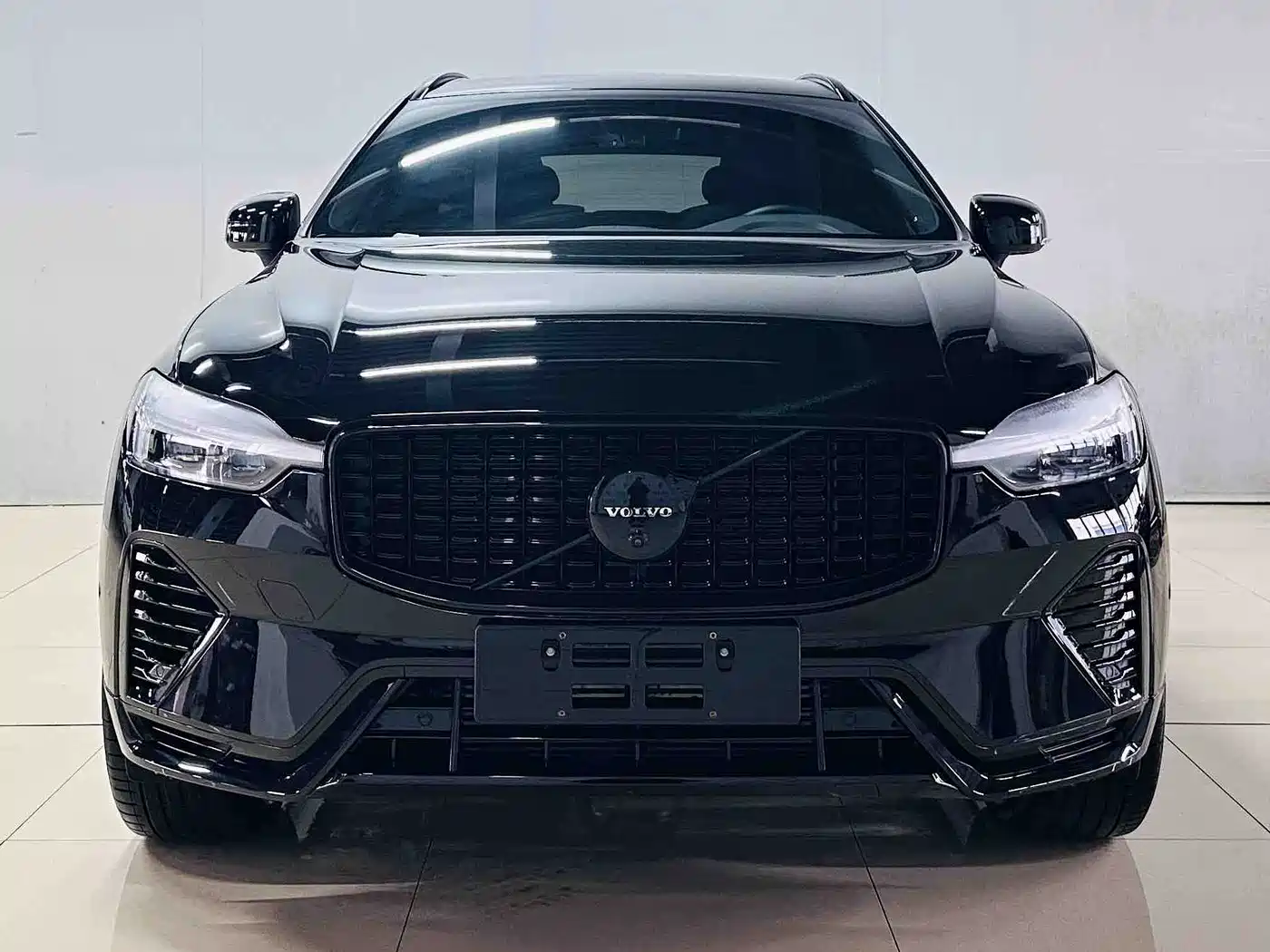 VOLVO XC60 PLUG IN HYBRID