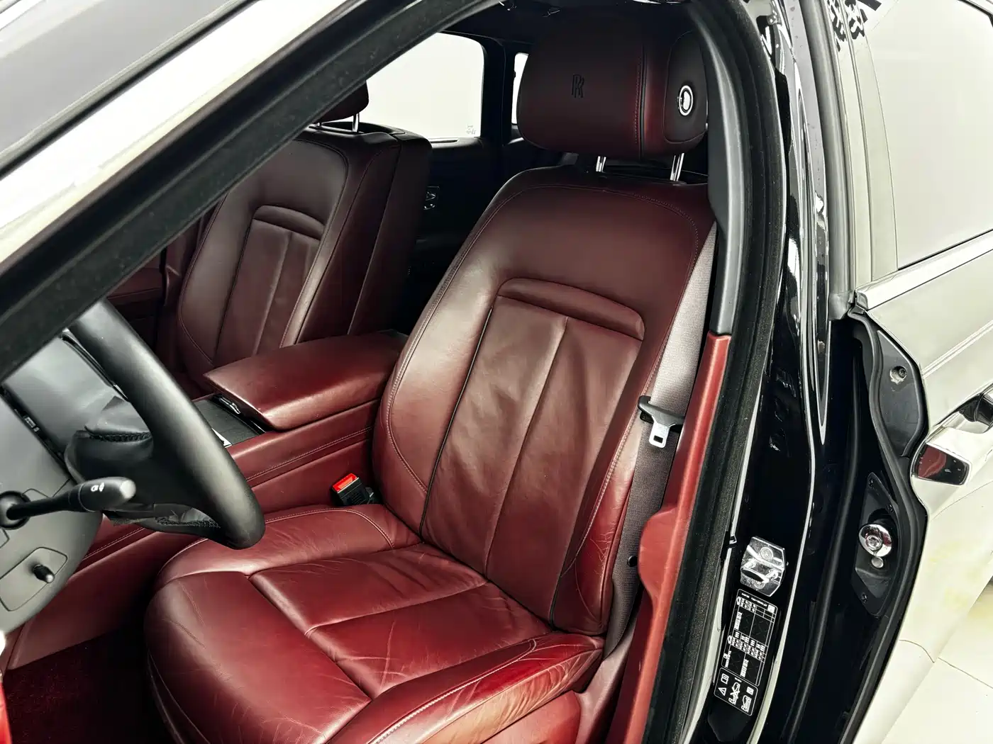 Rolls-Royce Ghost 2021 6.7T Long Wheelbase фото 16