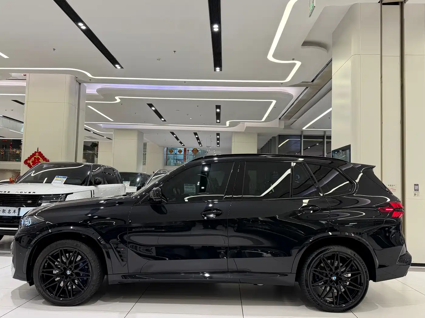 BMW X5 M 2023 Model X5 M Thunder Edition фото 3