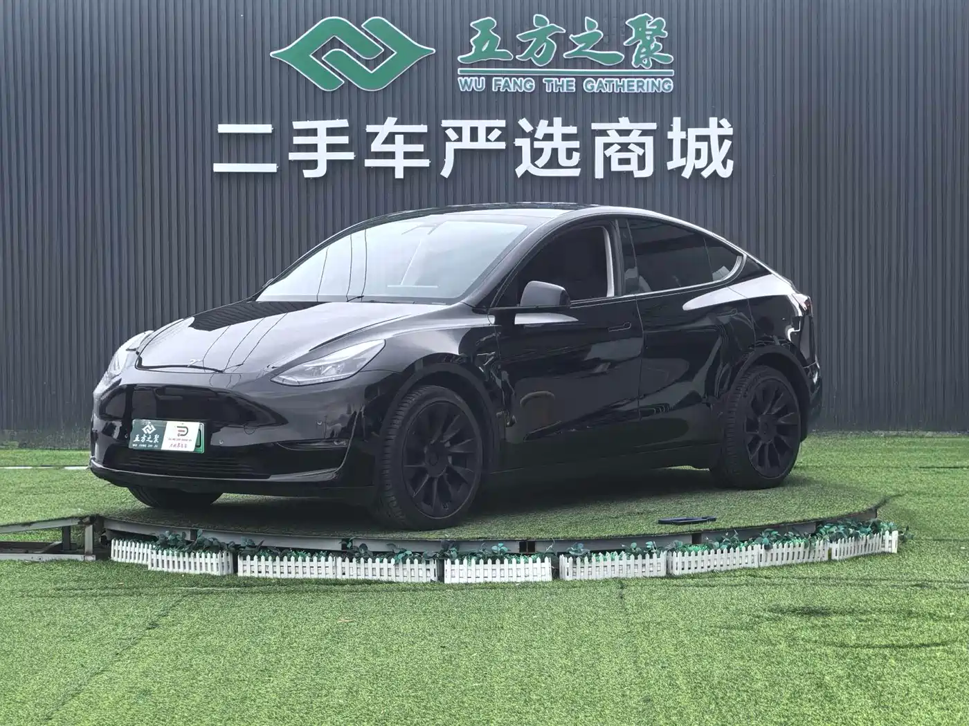  Tesla Model Y 2021 Standard Range Rear-Wheel Drive