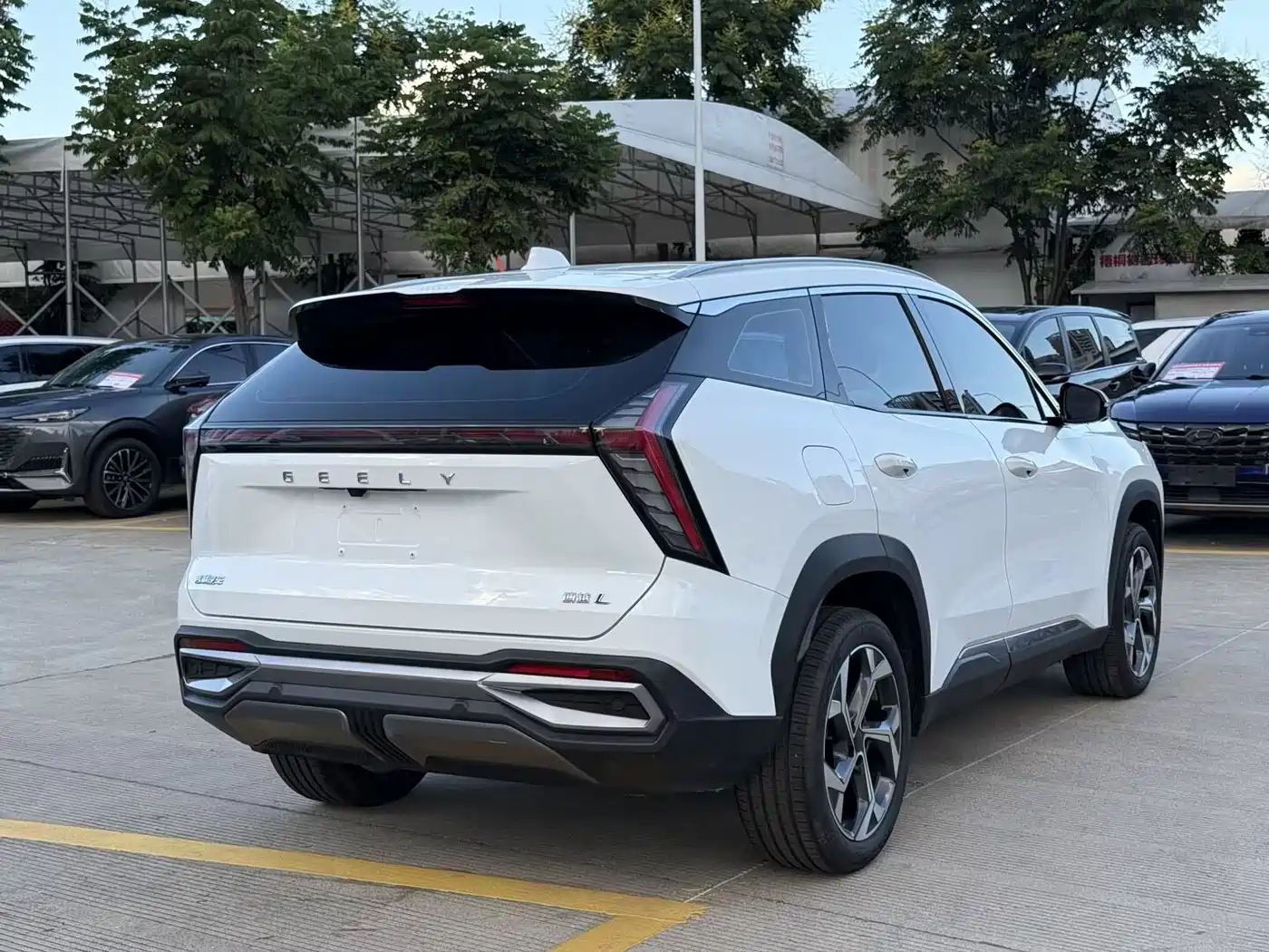 GEELY AUTOMOBILE BOYUE L