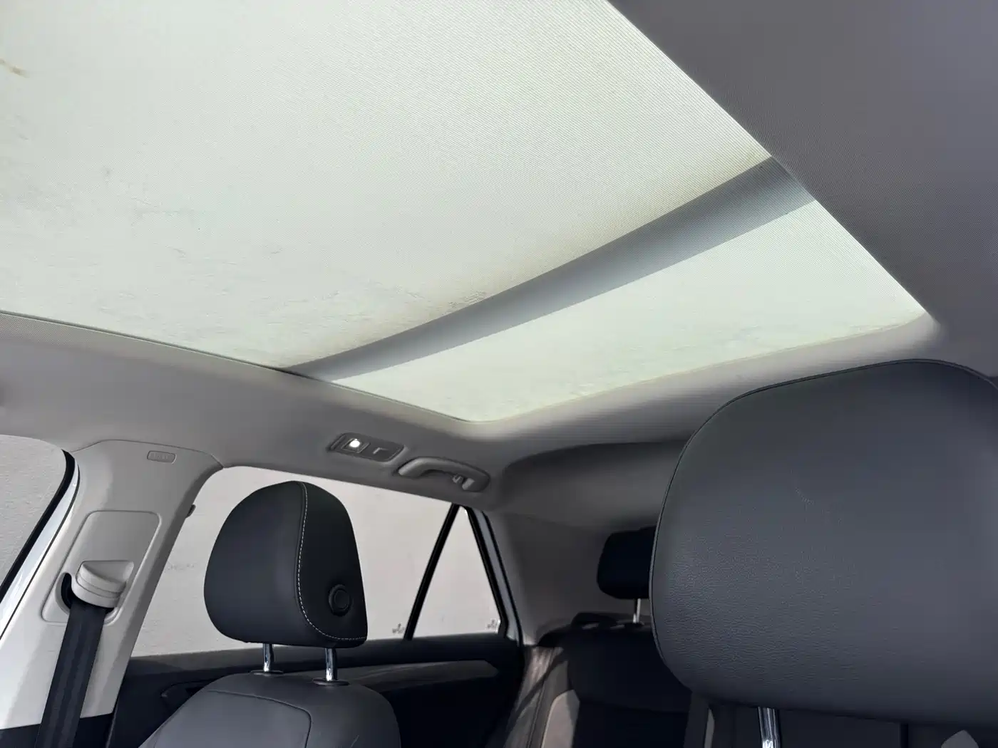 Volkswagen T-ROC 2022 280TSI DSG 2WD Elite PLUS фото 4