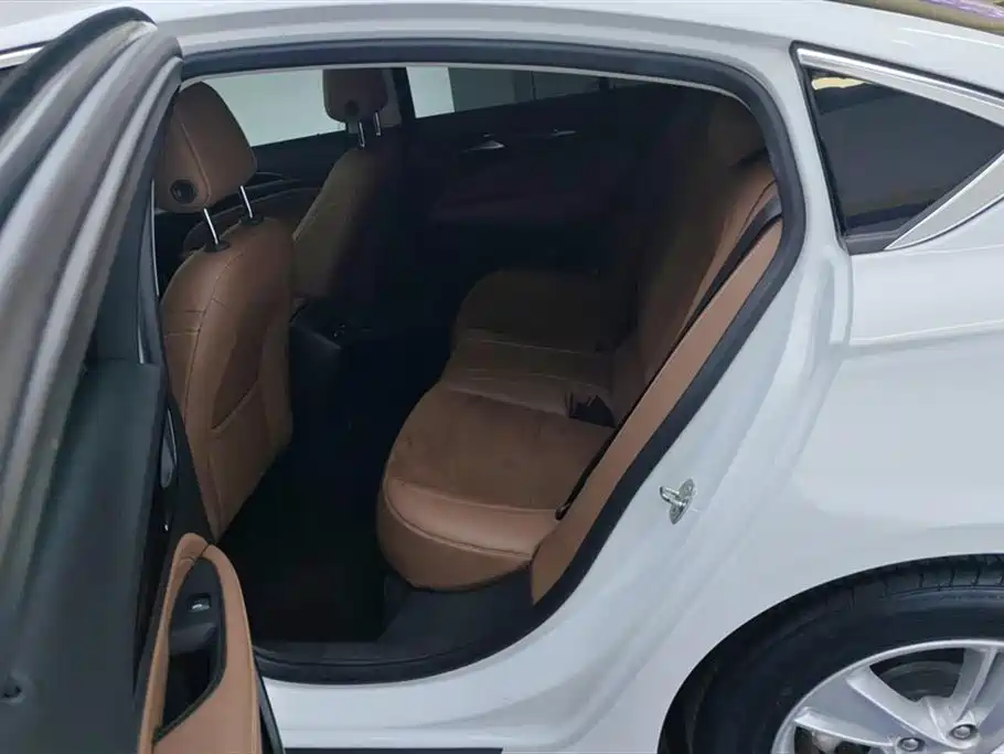 Buick Regal 2019 20T Elite China VI фото 11