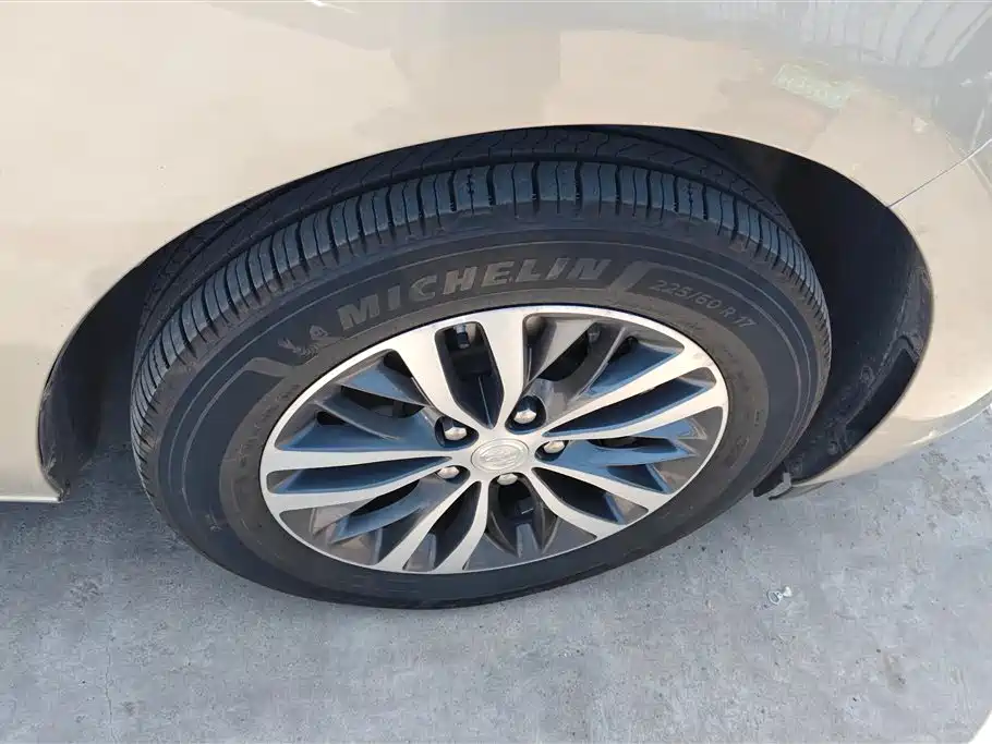 Buick GL8 2020 Model ES Landglory 653T Premium фото 6