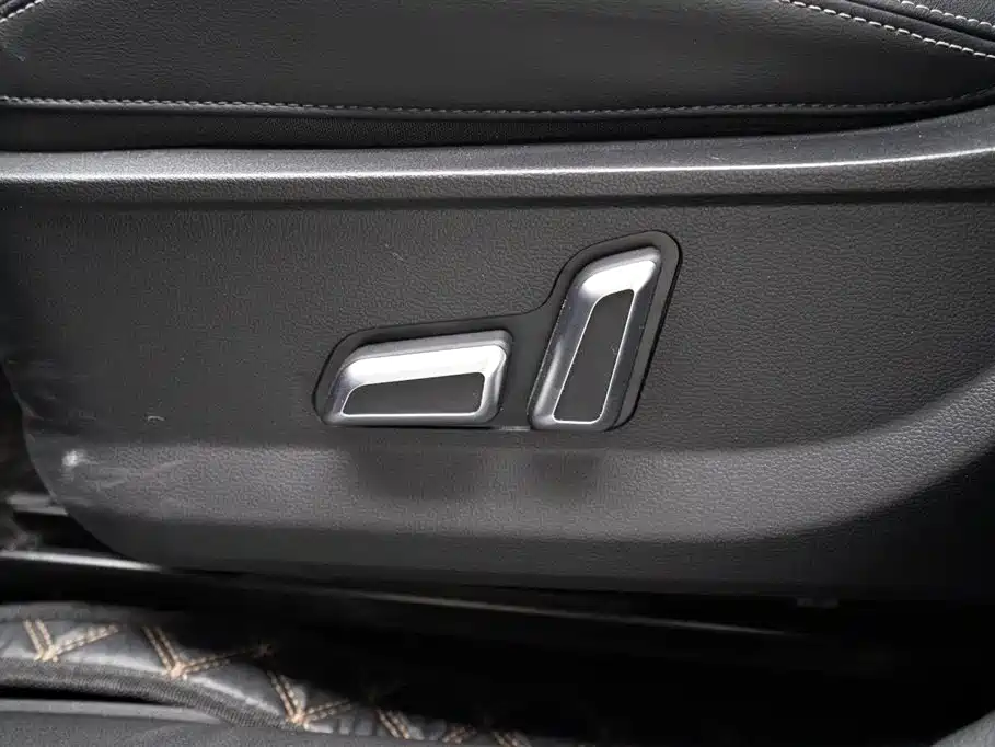 Haval H6 New Energy 2023 DHT-PHEV 110KM Smooth Edition фото 6