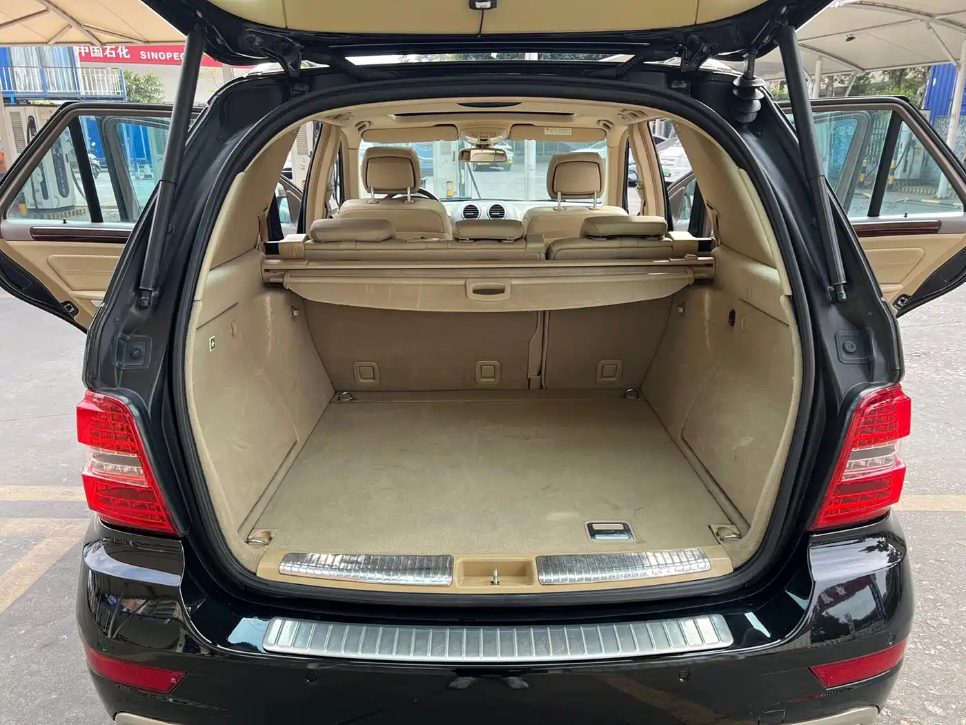 Mercedes-Benz M-Class 2010 ML 350 4MATIC Luxury фото 10