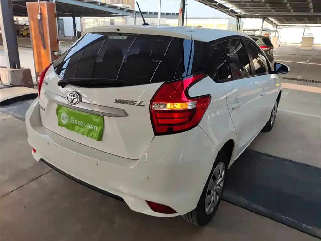 Toyota YARiS L Zhi Xuan 2021 1.5L CVT Leading Edition фото 7