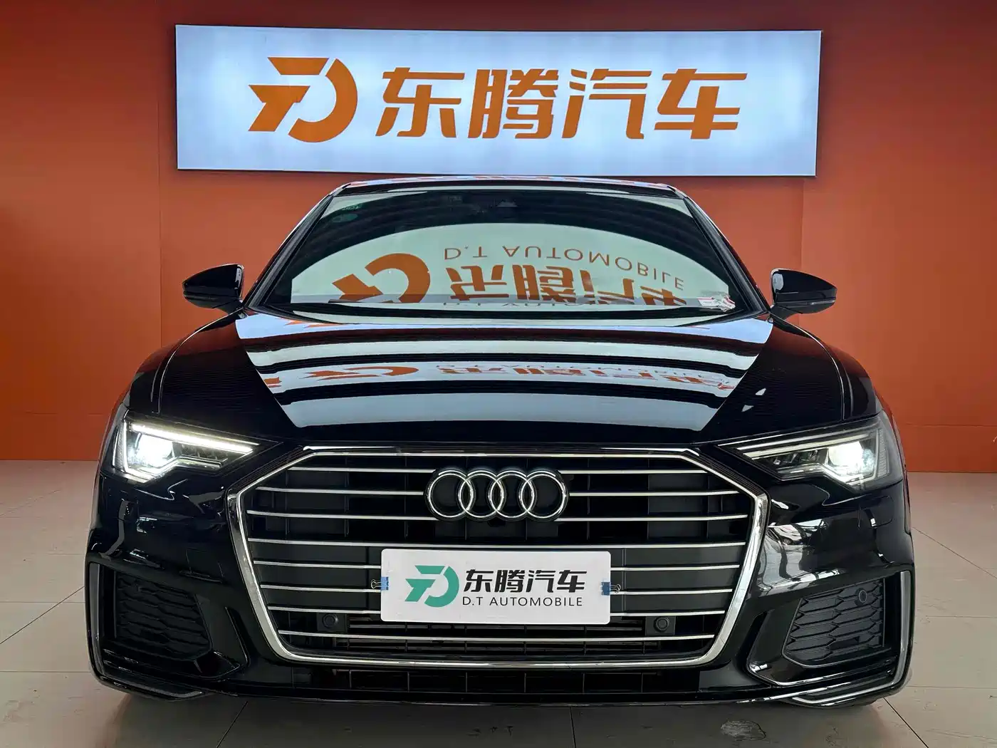 Audi A6L 2021 40 TFSI Luxury Sport фото 2