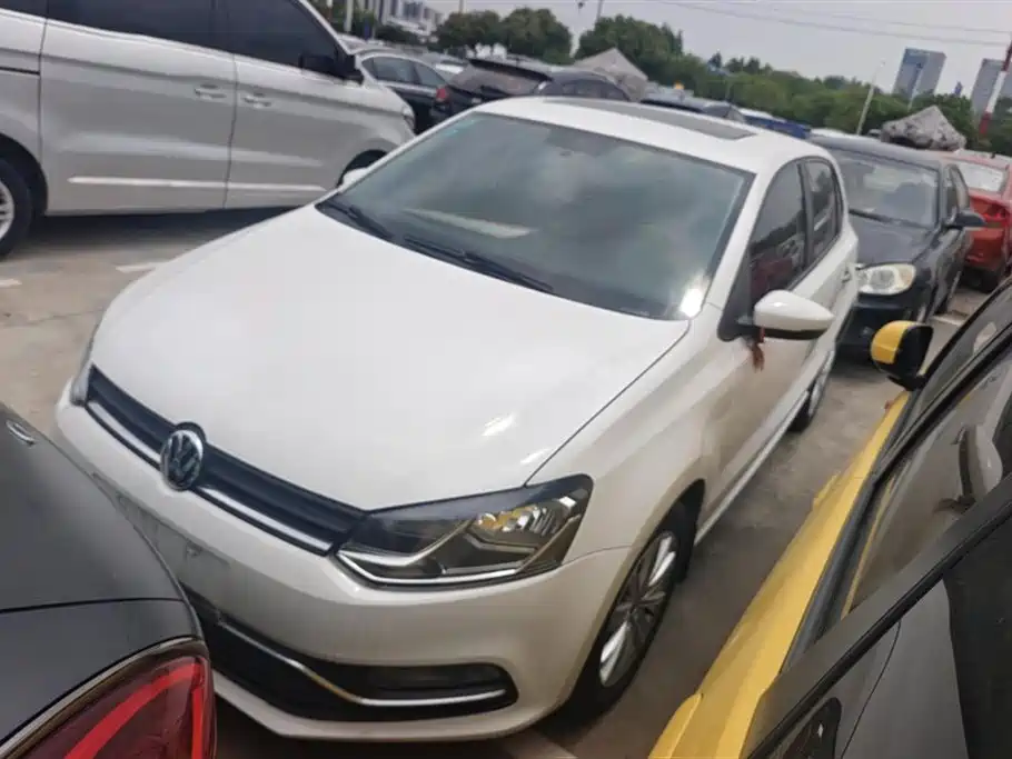 Volkswagen Polo 2016 1.6L Automatic Comfort