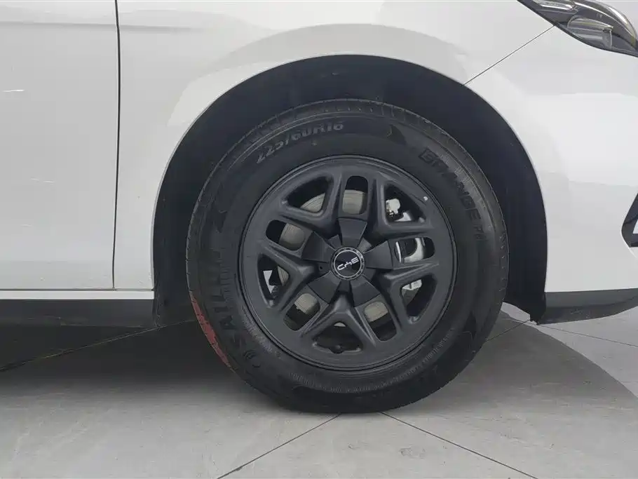 BYD Hai Bao 05 DM-i 2025 DM-i Smart Drive Edition 55KM Luxury фото 6