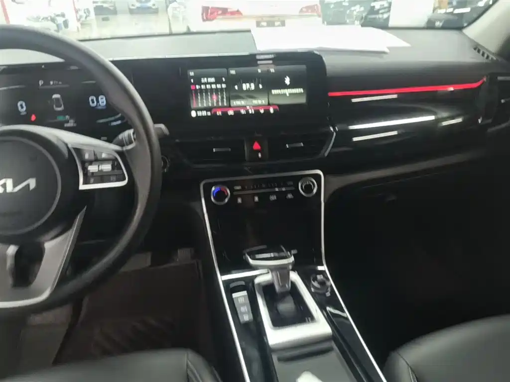 Kia Seltos 2023 1.5L CVT Comfort Edition фото 13