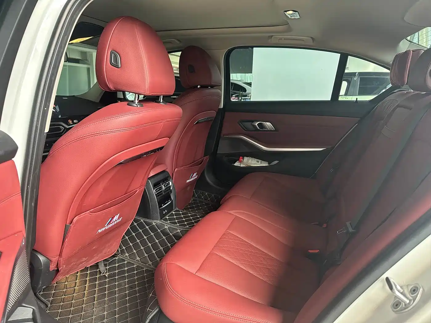 BMW i3 2024 eDrive 35 L фото 10