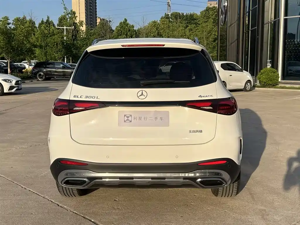 Mercedes-Benz GLC 2024 GLC 300 L 4MATIC Dynamic 5-seater фото 6
