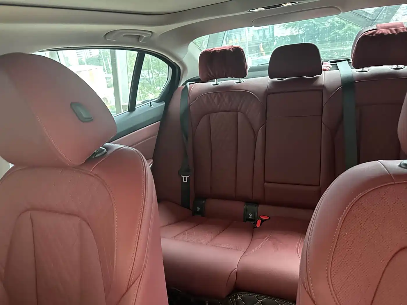 BMW i3 2024 eDrive 35 L фото 13