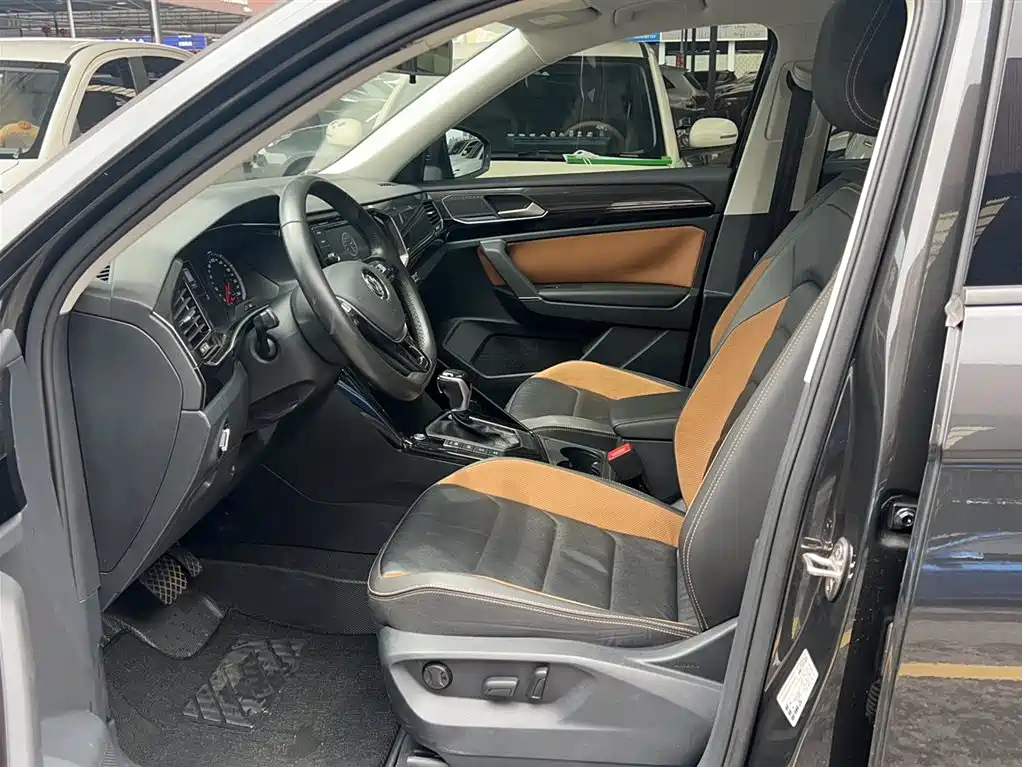 Volkswagen Tayron 2019 330TSI 2WD Luxury China V фото 8