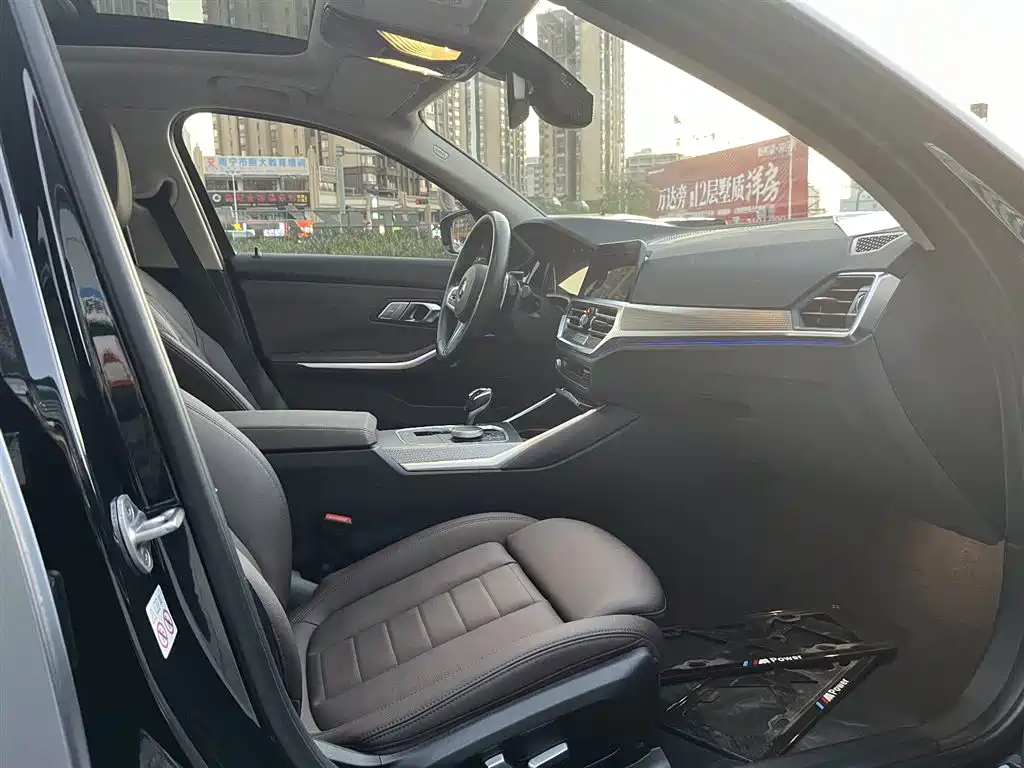 BMW 3 Series 2020 Facelift 325Li M Sport Night Edition фото 13