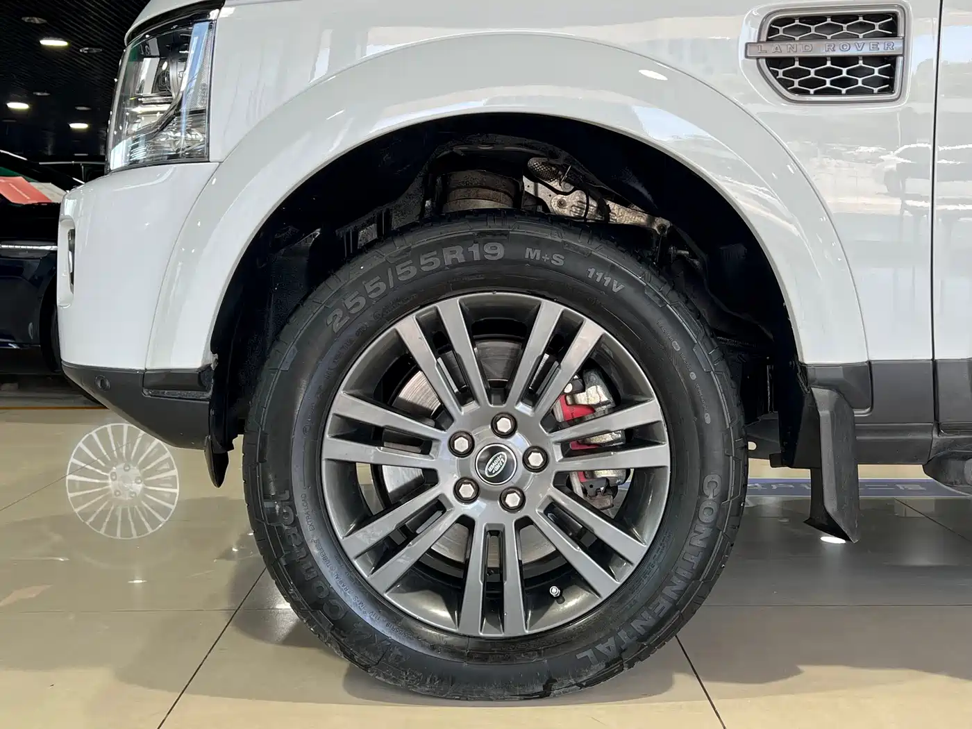 Land Rover Discovery 2016 3.0 SC Gloss Black Collector's Edition HSE фото 10