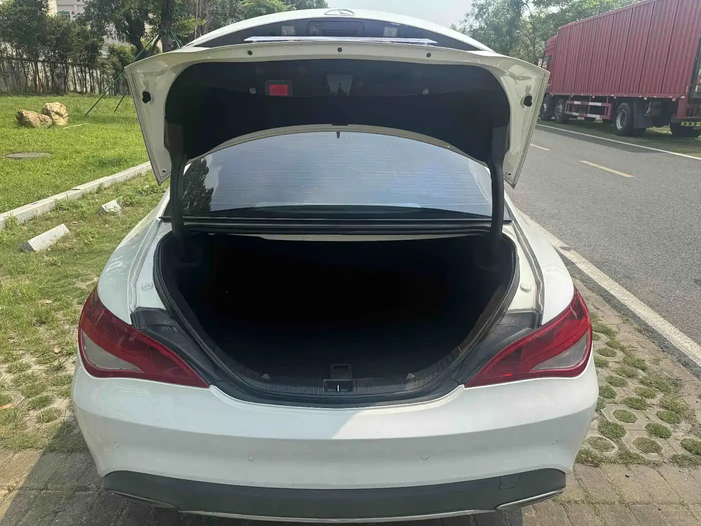 Mercedes-Benz CLA (Import) 2016 CLA 200 Sport фото 14