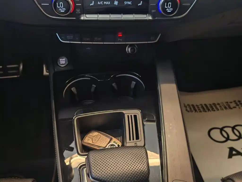 Audi A4L 2024 40 TFSI Luxury Dynamic фото 10