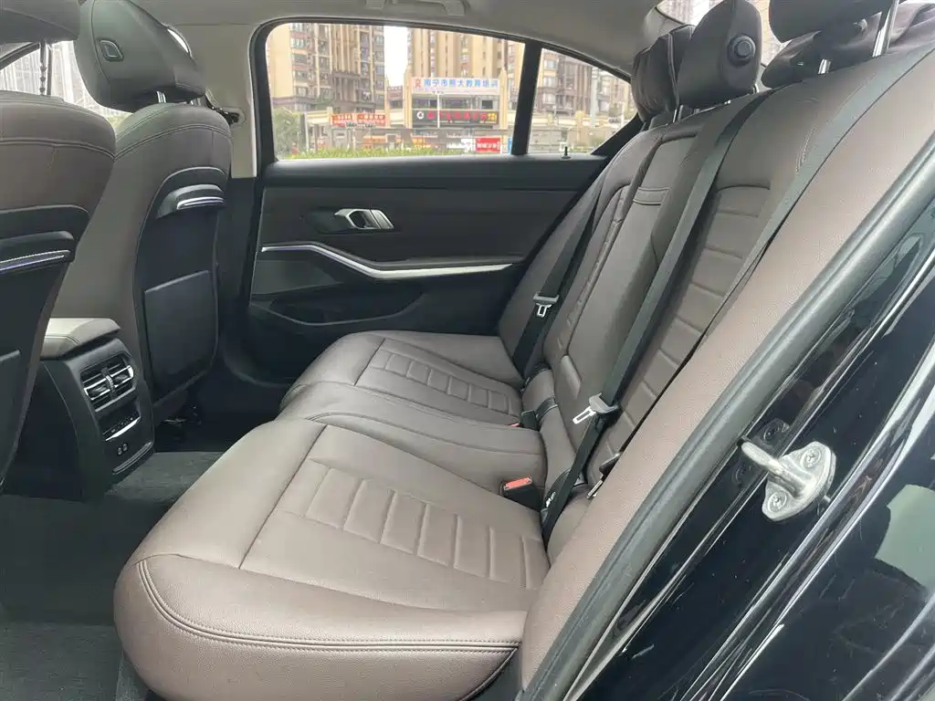 BMW 3 Series 2021 Facelift 325Li M Sport Package фото 18