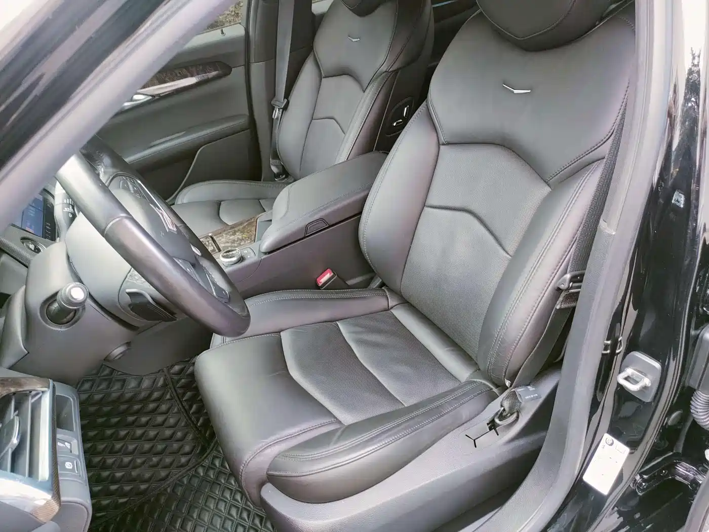 Фото 26 - Cadillac CT6