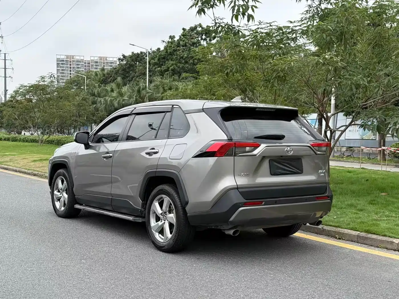 Toyota RAV4 Rongfang 2020 2.0L CVT AWD Trend Edition фото 5