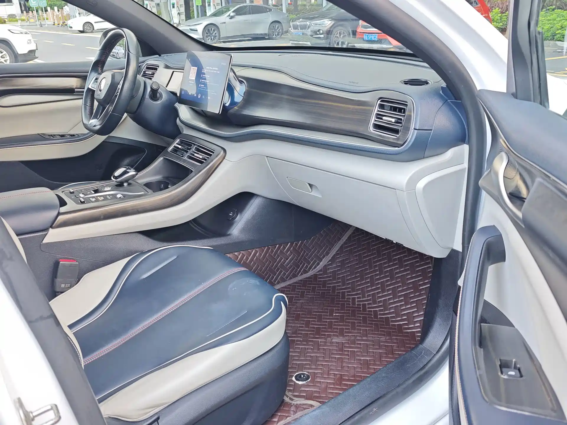 Photo 8 - BYD Qin PLUS