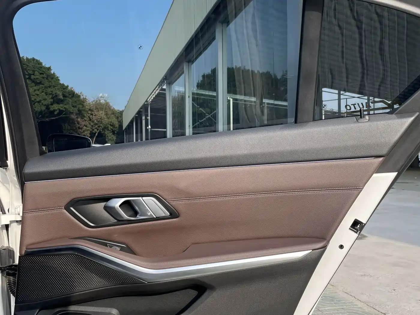 BMW 3 Series 2022 Facelift 320Li M Sport Package фото 26