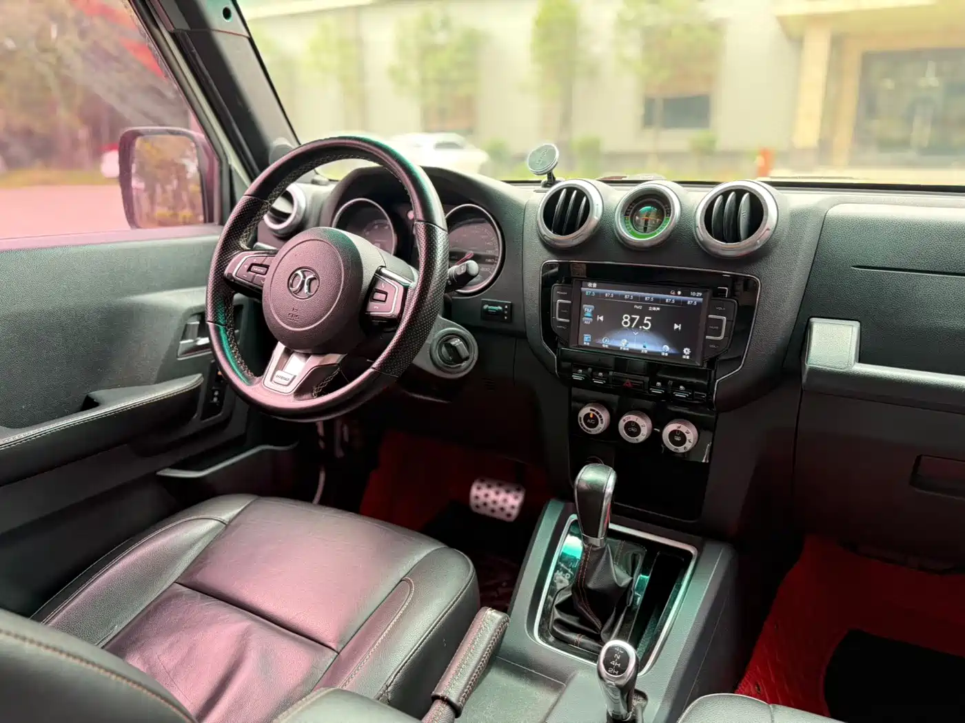 BAIC ORV Beijing Offroad BJ40 2016 Model 40L 2.3T Automatic 4WD Exclusive фото 12