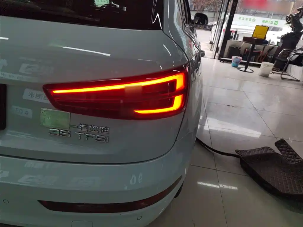 Audi Q3 2016 35 TFSI Fashion фото 8