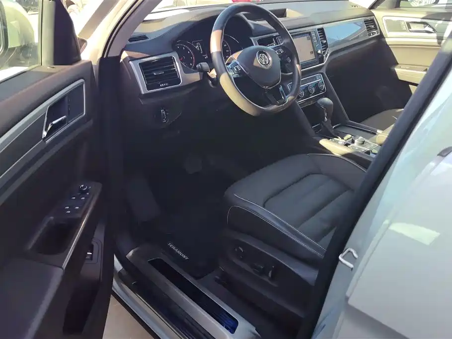 Volkswagen Teramont 2017 380TSI 4WD Luxury Edition фото 9
