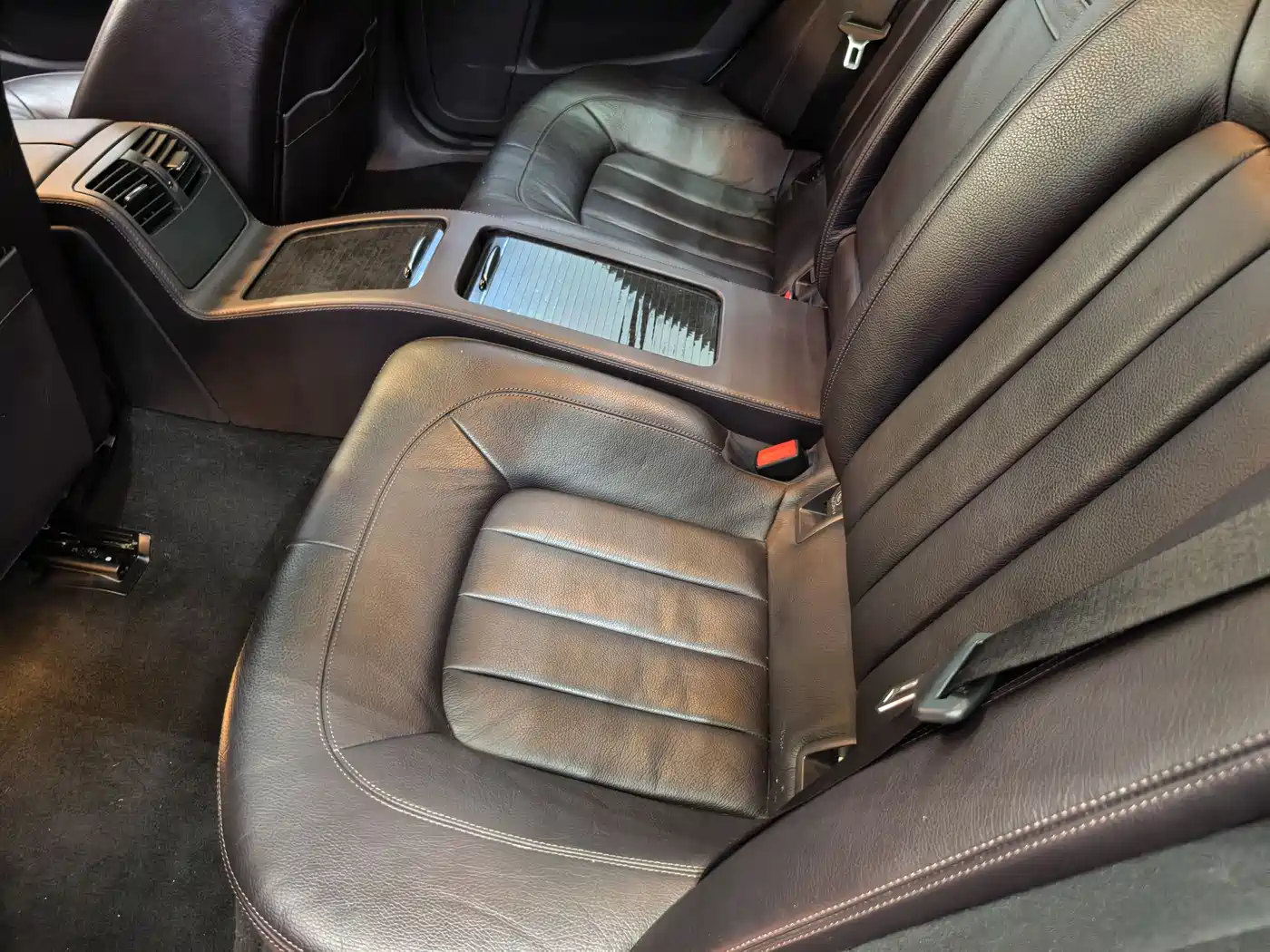 Mercedes-Benz CLS 2012 CLS 300 CGI фото 14