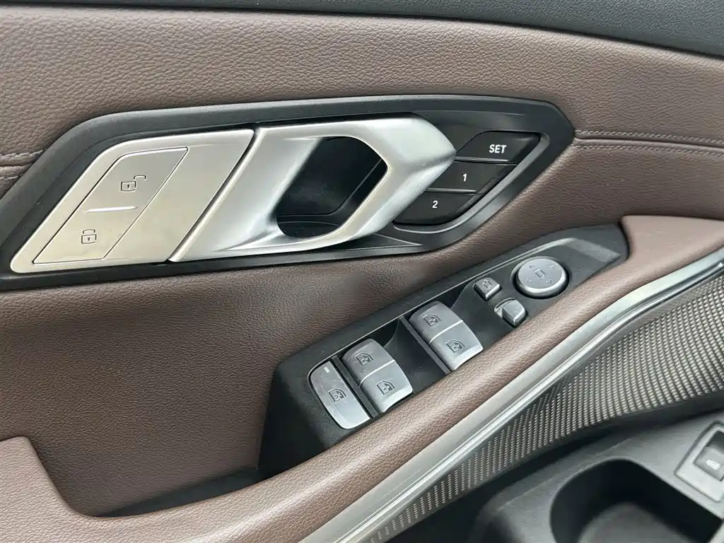 BMW 3 Series 2022 Facelift 325Li M Sport Package фото 14